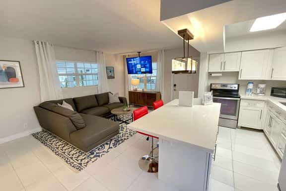 Jean's Apartment - Image 1