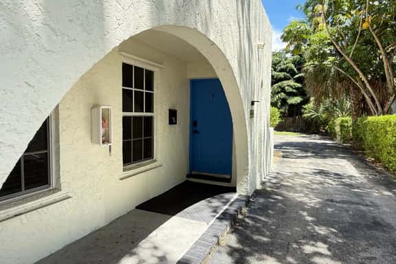 Quadplex 3 - Image 1