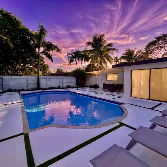 Joe & Felicia's House - Image 1