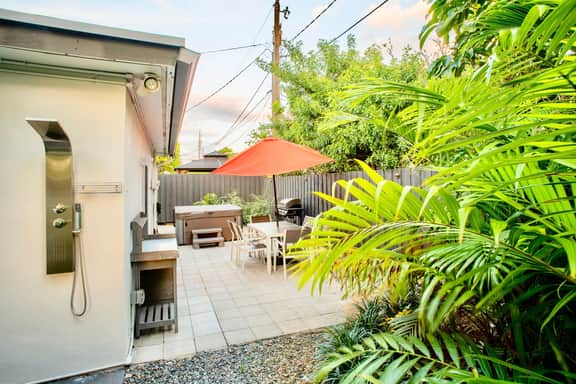Jason's Duplex 2 - Image 4